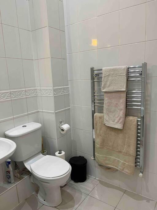 Victorian Stay In Ocean Village Σαουθάμπτον Εξωτερικό φωτογραφία