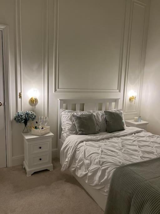 Victorian Stay In Ocean Village Σαουθάμπτον Εξωτερικό φωτογραφία